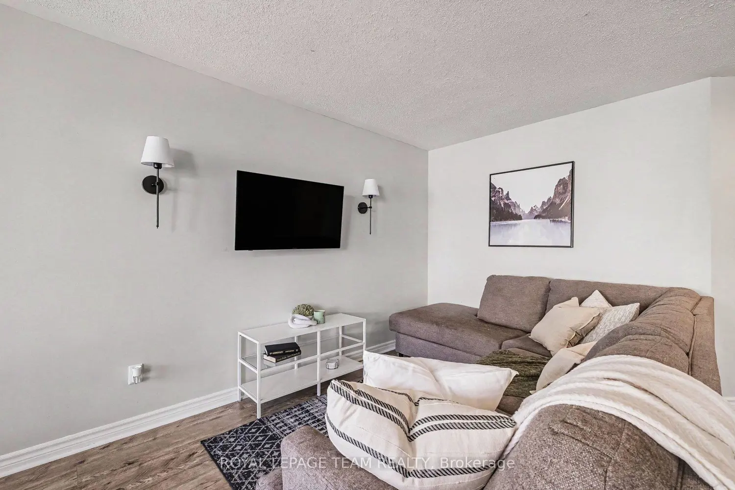 159 Montmorency Way photo 5