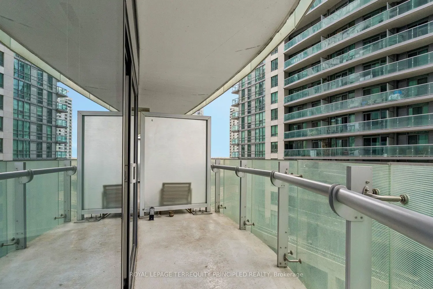 Additional image 11 of 12 York Street 307