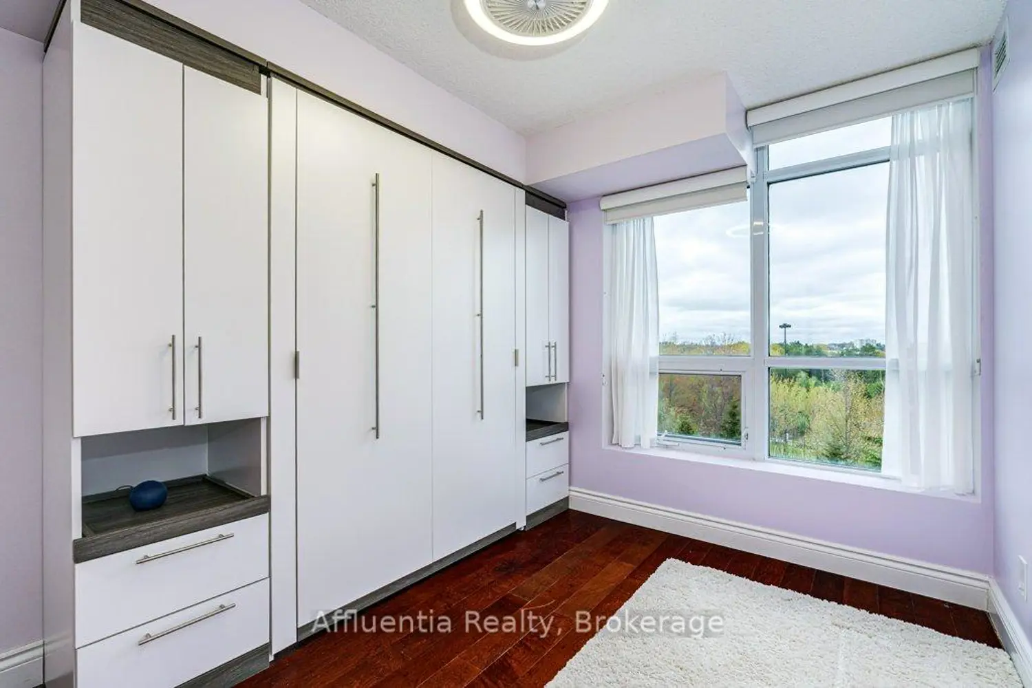120 Dallimore Circle 408 photo 3