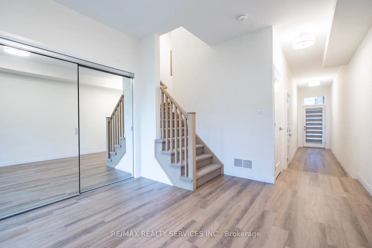 Additional image 10 of 270 Melvin Avenue 12