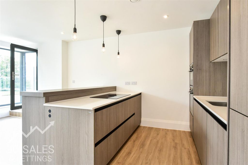 Additional image 6 of 2 bed flat to rentHallam Towers, Fulwood Road, Sheffield S10