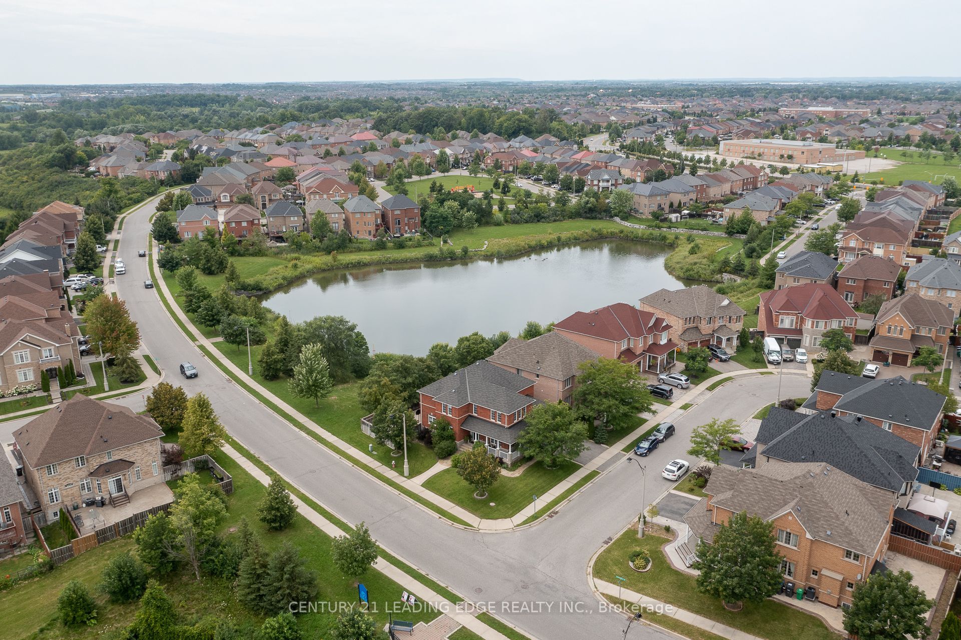 Additional image 3 of 26 Huntspoint Drive, Brampton, ON, L6P 2E7