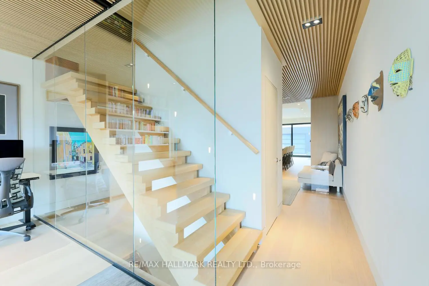 Additional image 9 of 728 Richmond Street