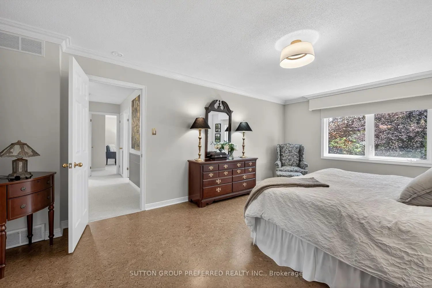 Additional image 12 of 372 Grangeover Avenue
