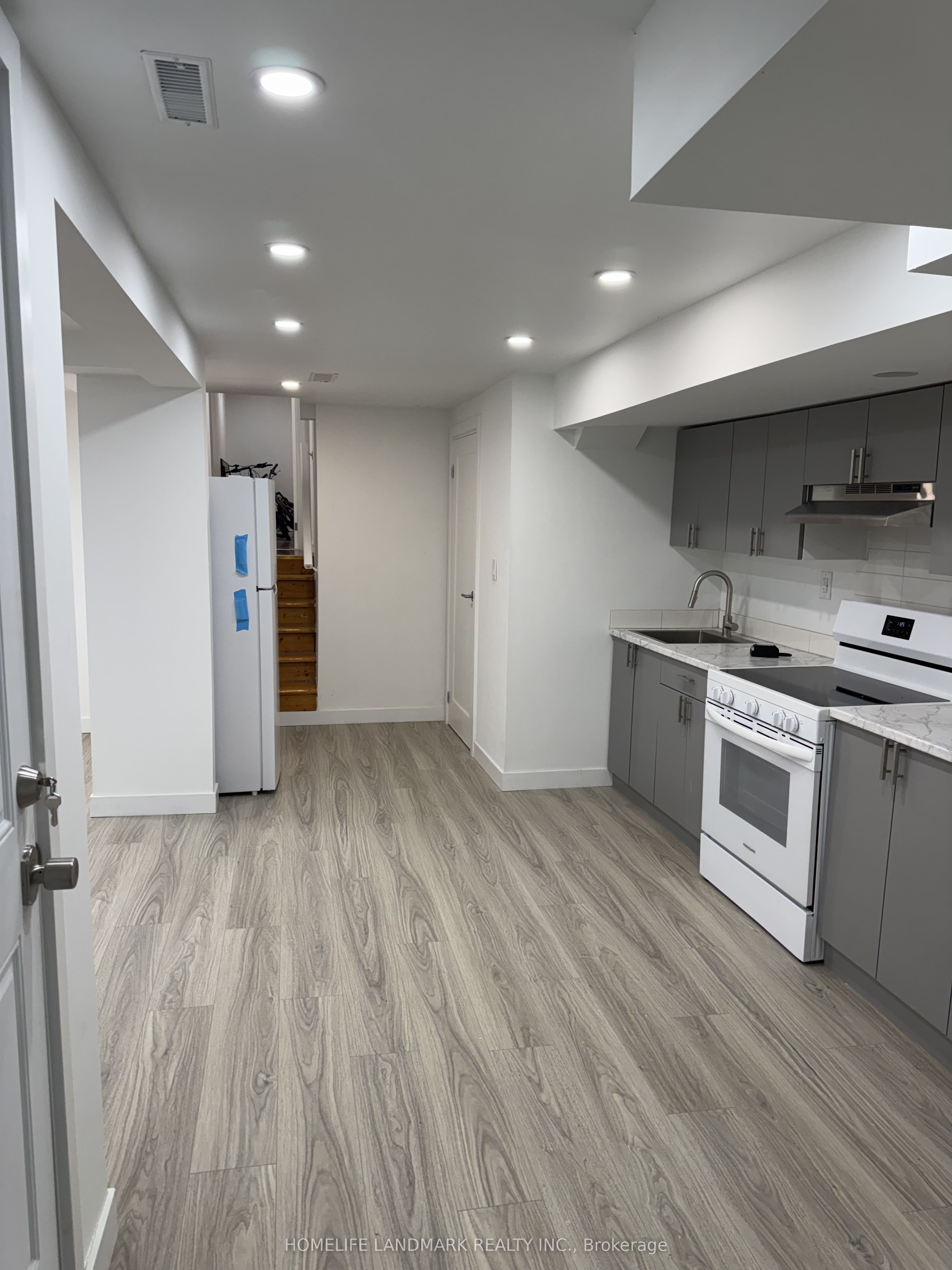 Additional image 5 of 13 Turner Court S, Bradford West Gwillimbury, ON, L3Z 2W3
