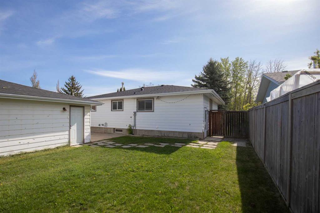 Additional image 3 of 30 Odell Green, Red Deer, AB, T4P 1V4