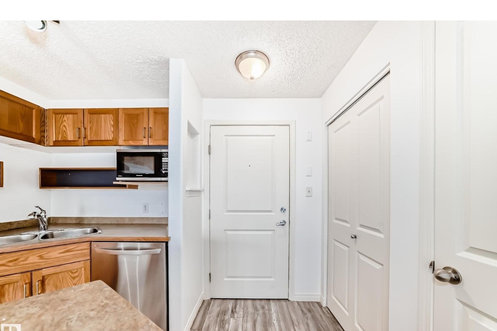 Additional image 8 of 210-2305 35a Avenue NW, Edmonton, AB, T6T1Z2