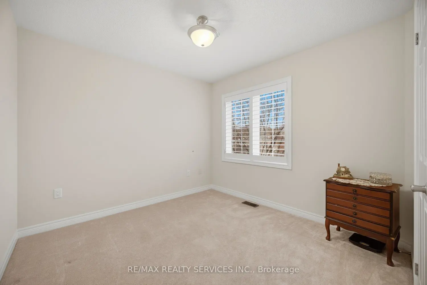 Additional image 16 of 23 Twistleton Street