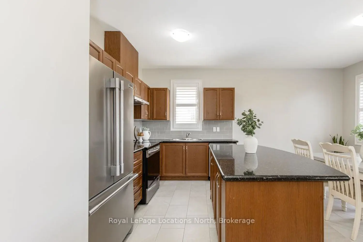 Additional image 6 of 20 Grand Poplar Lane