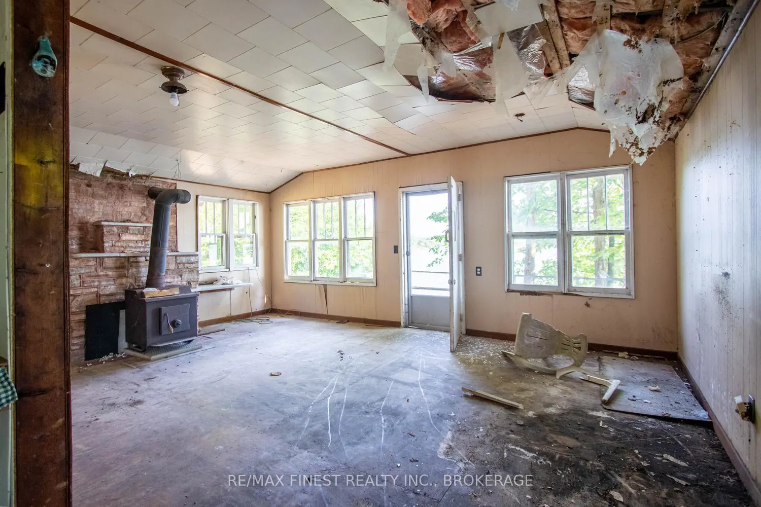 Additional image 13 of 4049 Hiawatha Lane