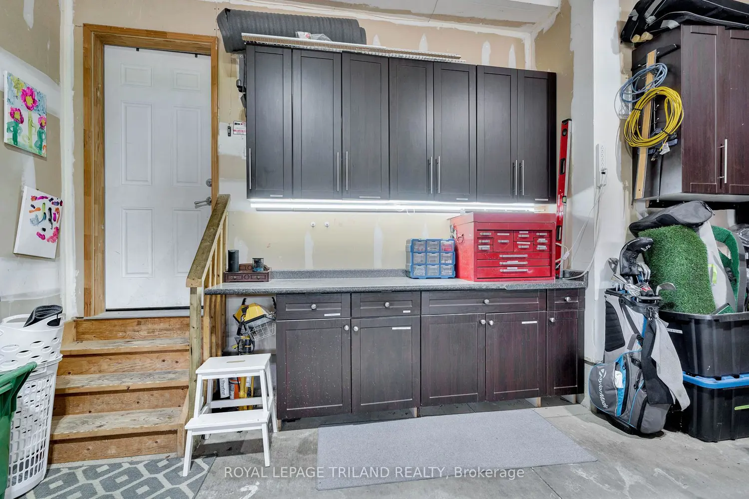 Additional image 12 of 731 Springwood Crescent