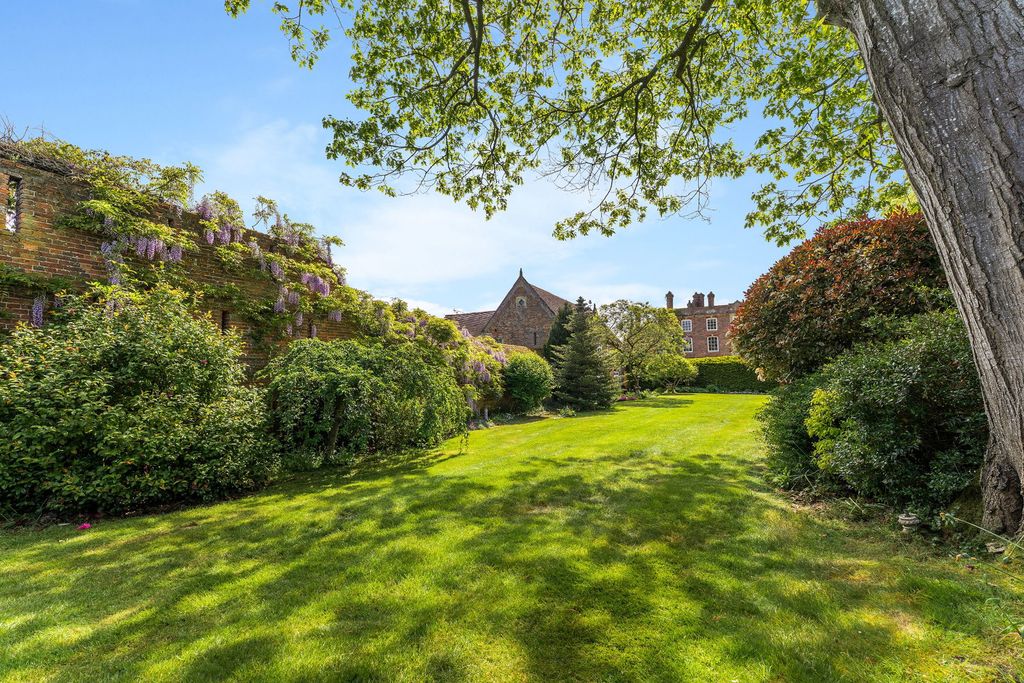 Additional image 21 of 4 bed detached house to rentStock Lane, Landford, Salisbury SP5