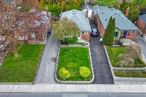 Additional image 8 of 64 Nesbitt Drive, Toronto, ON, M4W 2G3