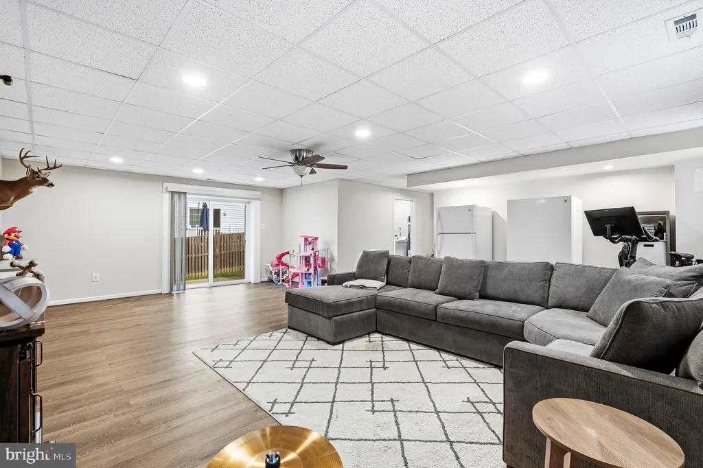 Additional image 32 of 4002 13th Street, Chesapeake Beach, MD 20732