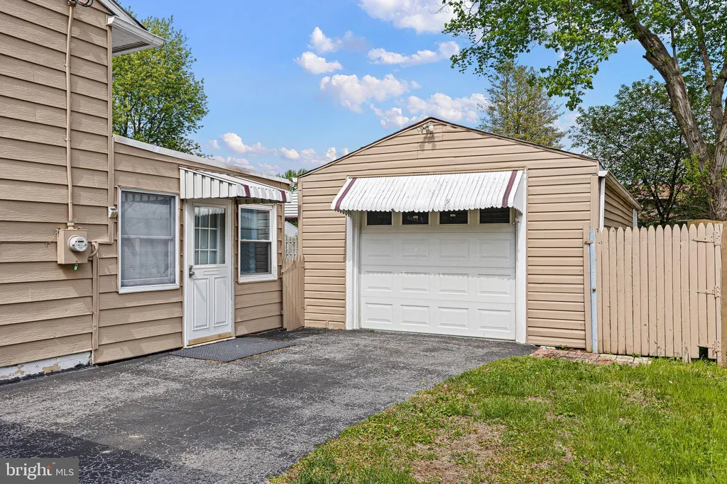 Additional image 3 of 12 Granville Lane, Newark, DE 19713