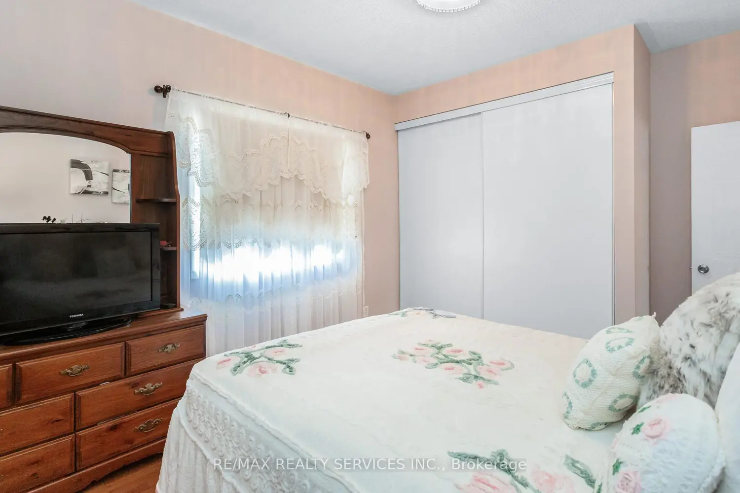 Additional image 13 of 836 Avocado Crescent