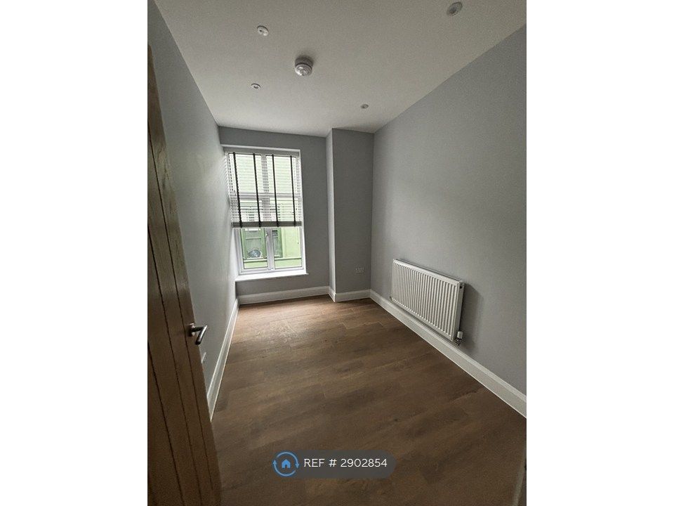Additional image 4 of 1 bed flat to rentPierhead Buildings, Hengoed CF82