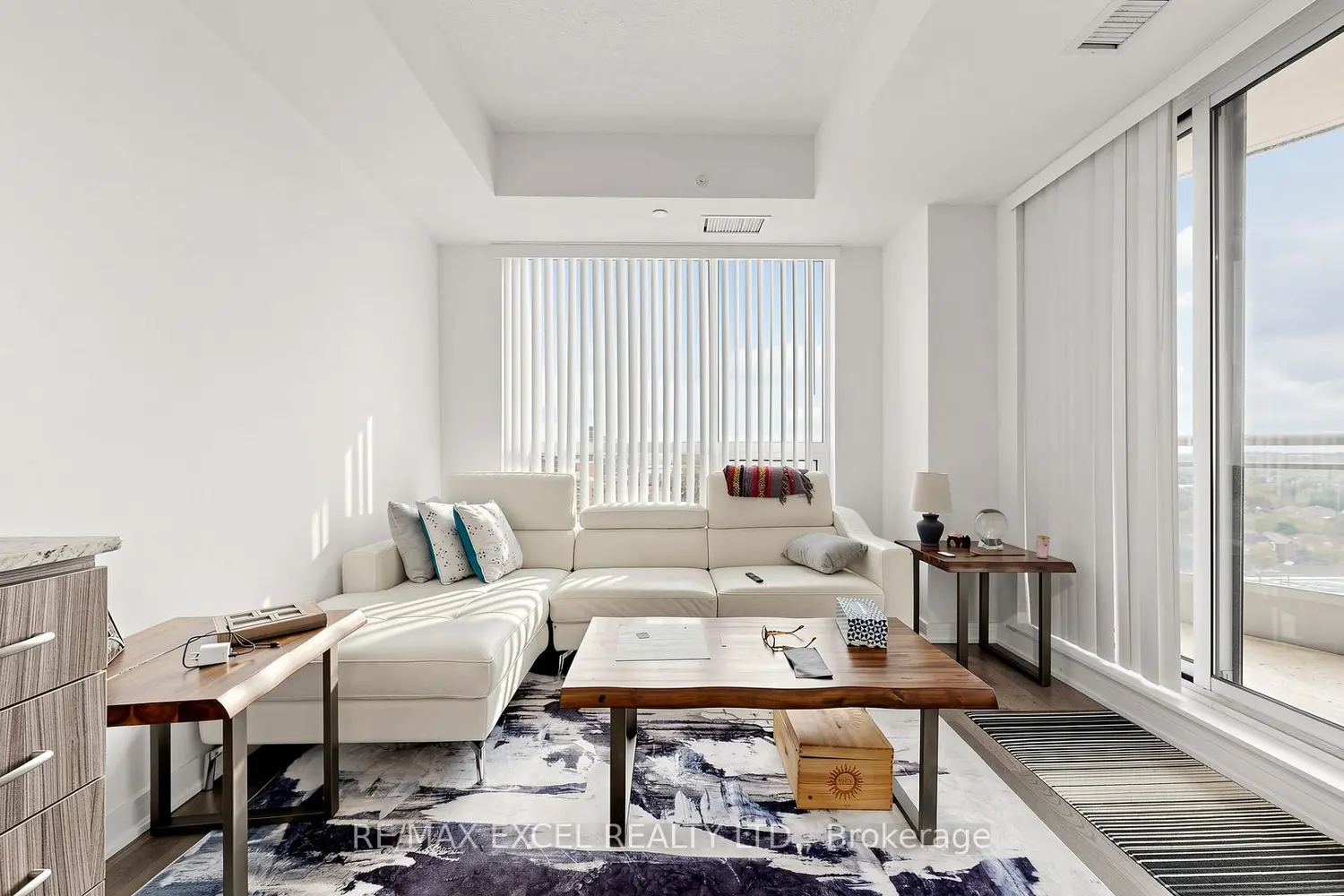 Additional image 2 of 9205 Yonge Street 1709