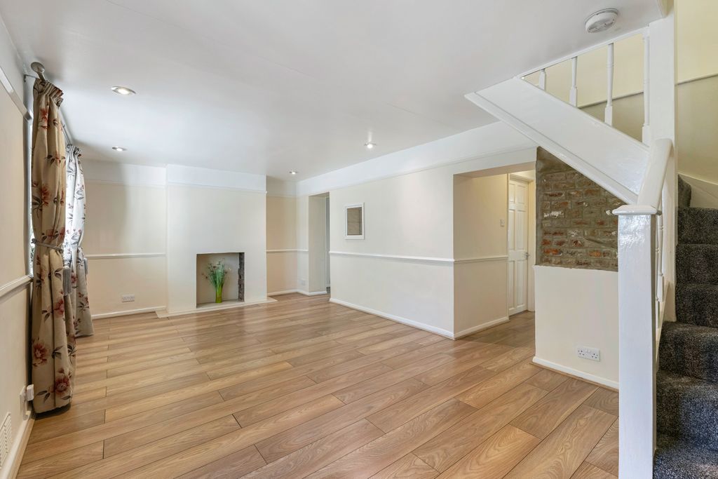 Additional image 8 of 4 bed detached house for saleWindmill Street, Bushey WD23
