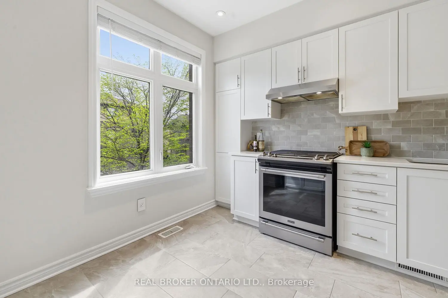 Additional image 9 of 340 Twinflower Way