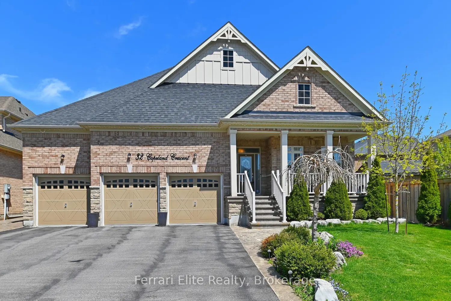 32 Copeland Crescent
