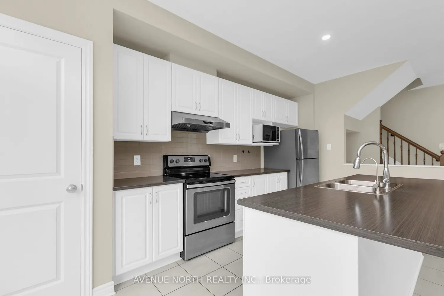 Additional image 14 of 940 Kilbirnie Drive