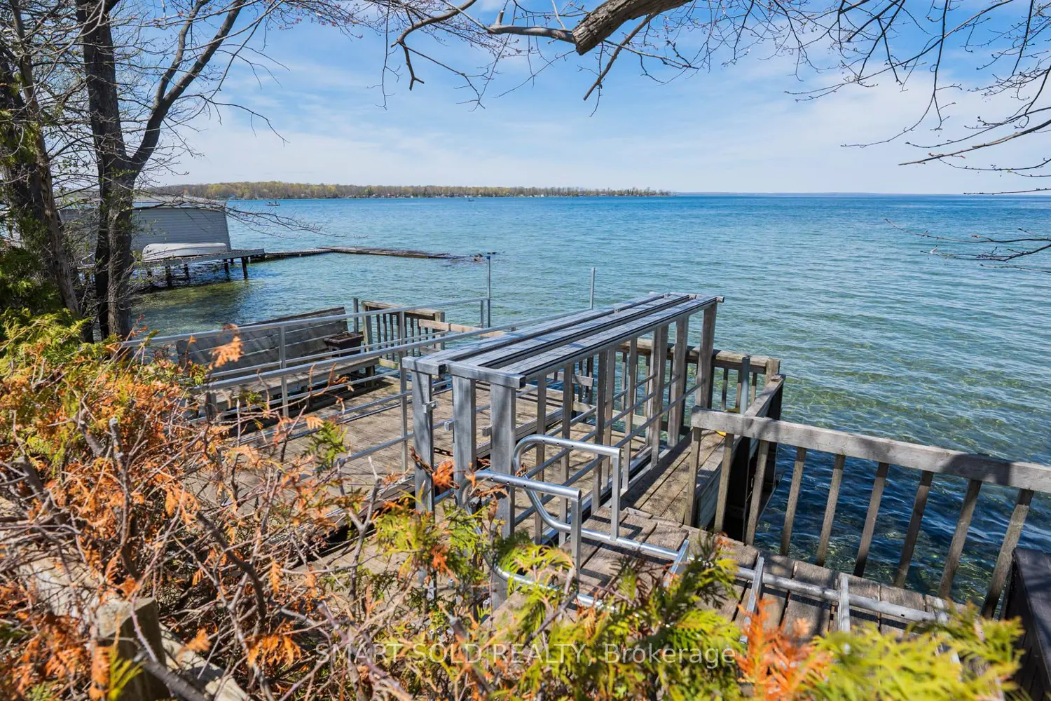 831 Norval Road photo 5