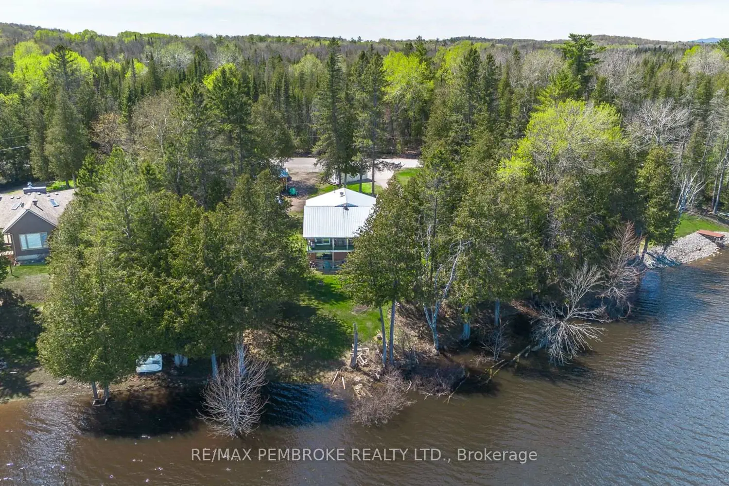 Additional image 10 of 714 Lacroix Bay Road