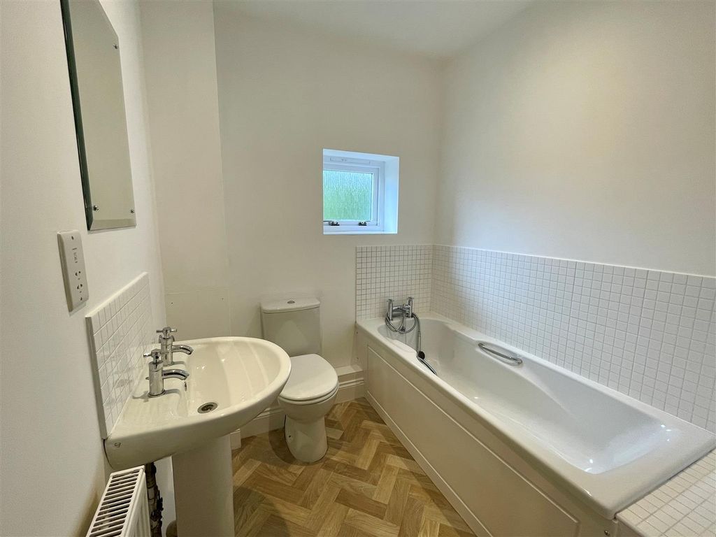 Additional image 18 of 2 bed flat to rentChurch Street, Oakham LE15