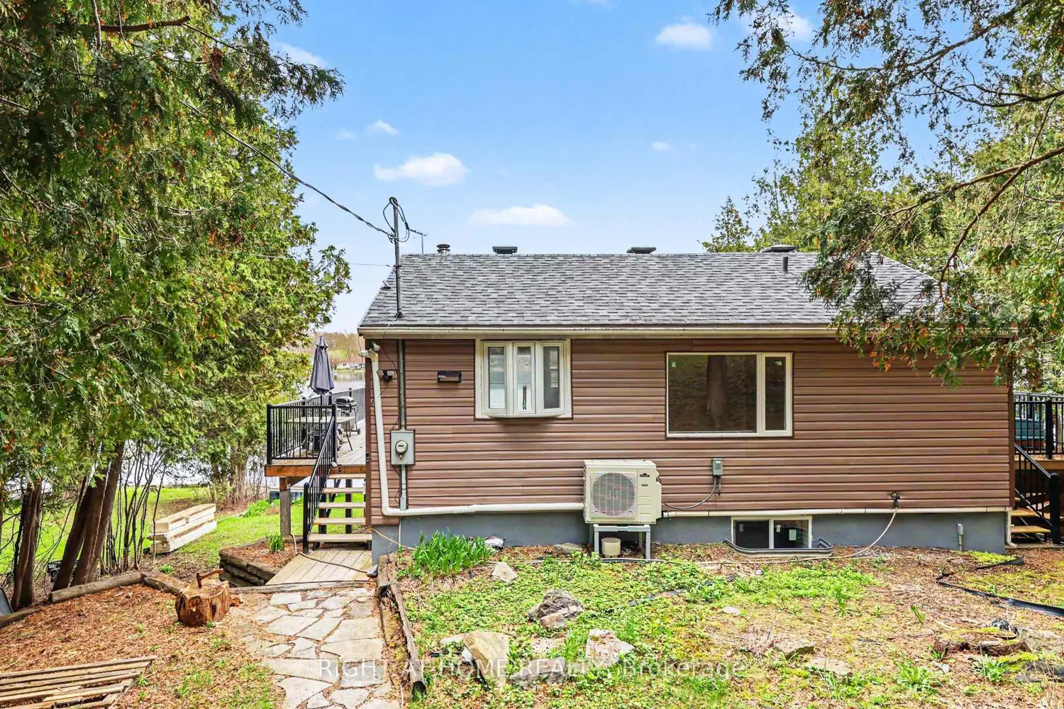 4664 Northwoods Drive photo 2