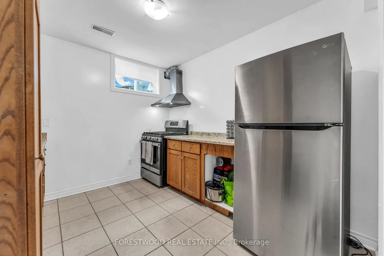 Additional image 18 of 424 Simon Street