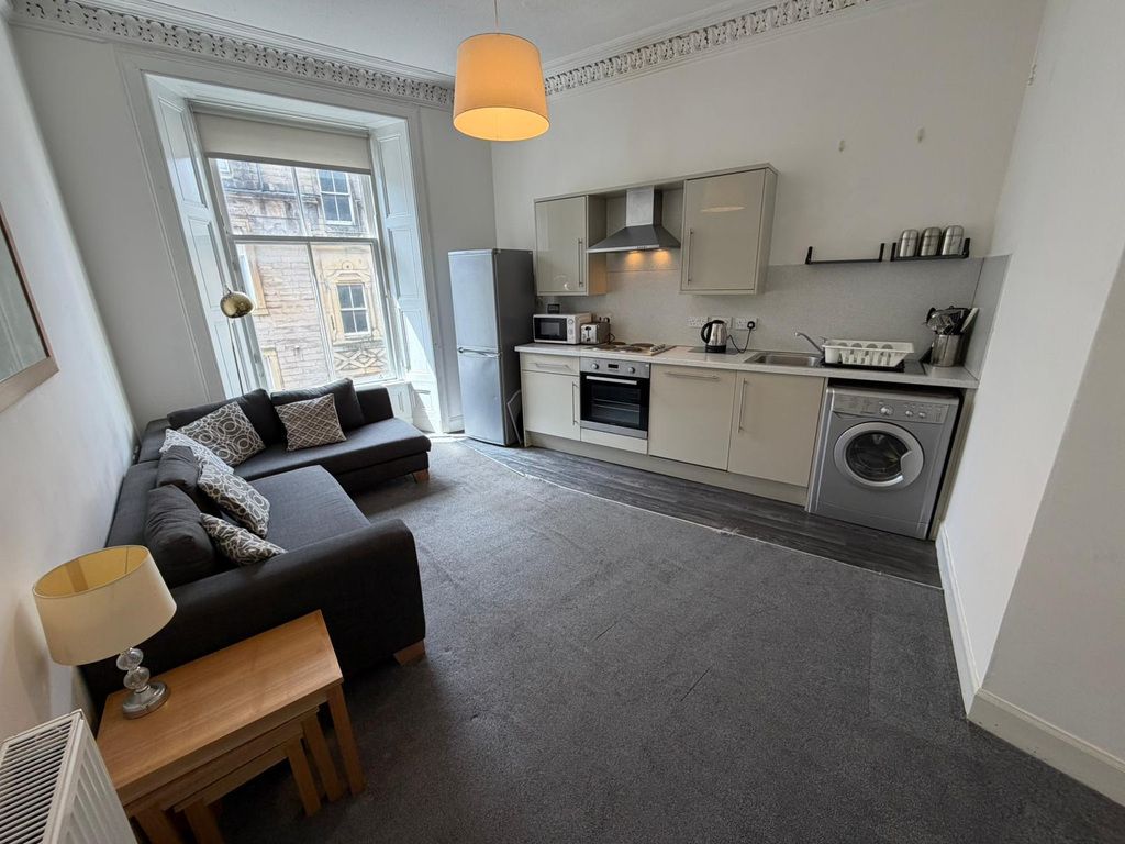 Additional image 2 of 2 bed flat to rentUpper Craigs, Stirling, Stirlingshire FK8