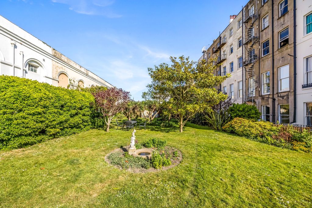 Additional image 22 of 2 bed flat for saleMarine Parade, Brighton, East Sussex BN2