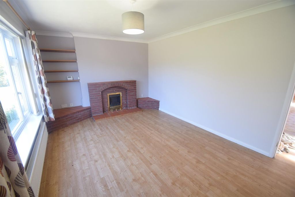 Additional image 5 of 4 bed semi-detached house to rentSt. Andrews Way, Church Aston, Newport TF10