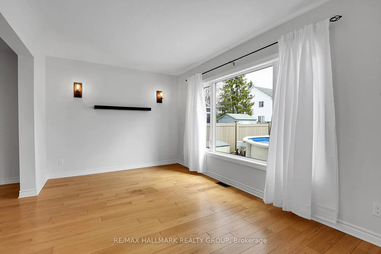6602 Windsong Avenue photo 5