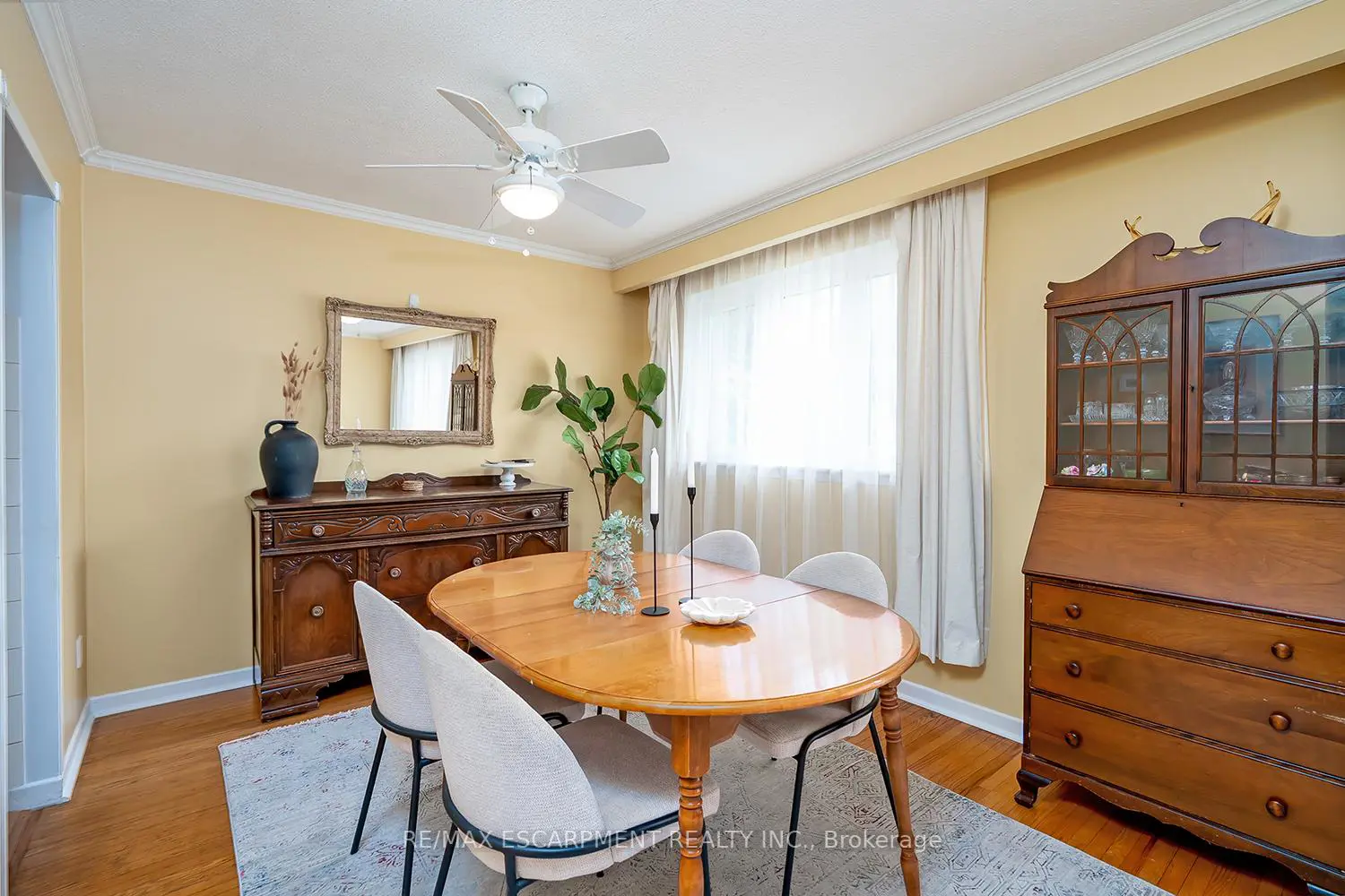 Additional image 5 of 652 Ardleigh Crescent