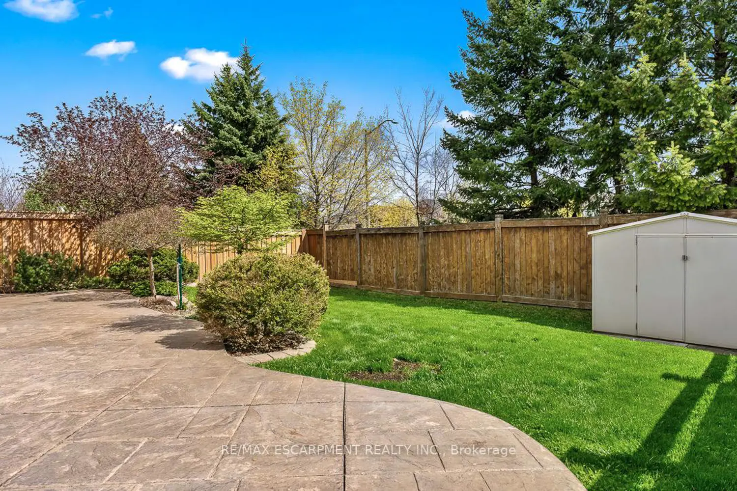 Additional image 16 of 2464 Pebblestone Court