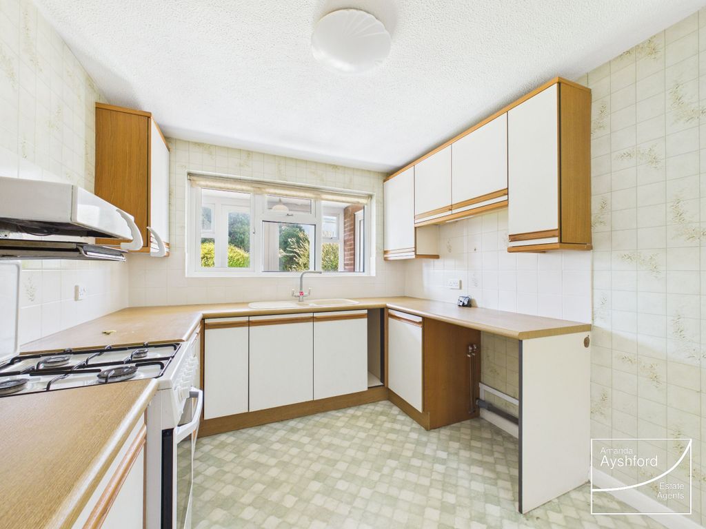Additional image 21 of 3 bed flat for saleMead Close, Paignton TQ3