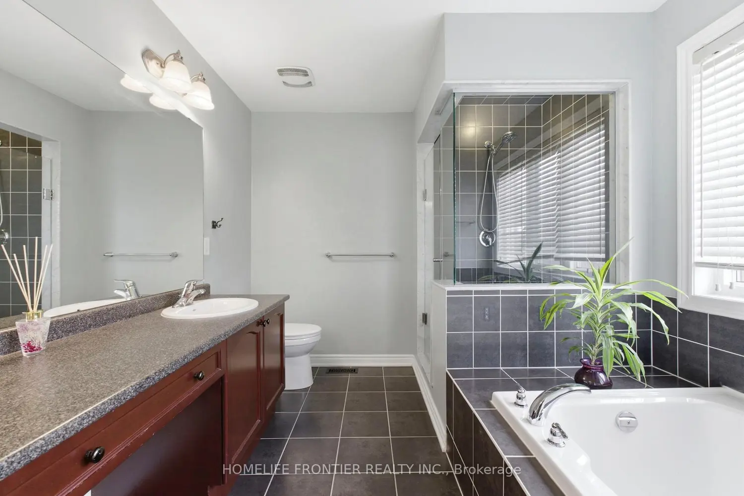 Additional image 9 of 475 Kwapis Boulevard