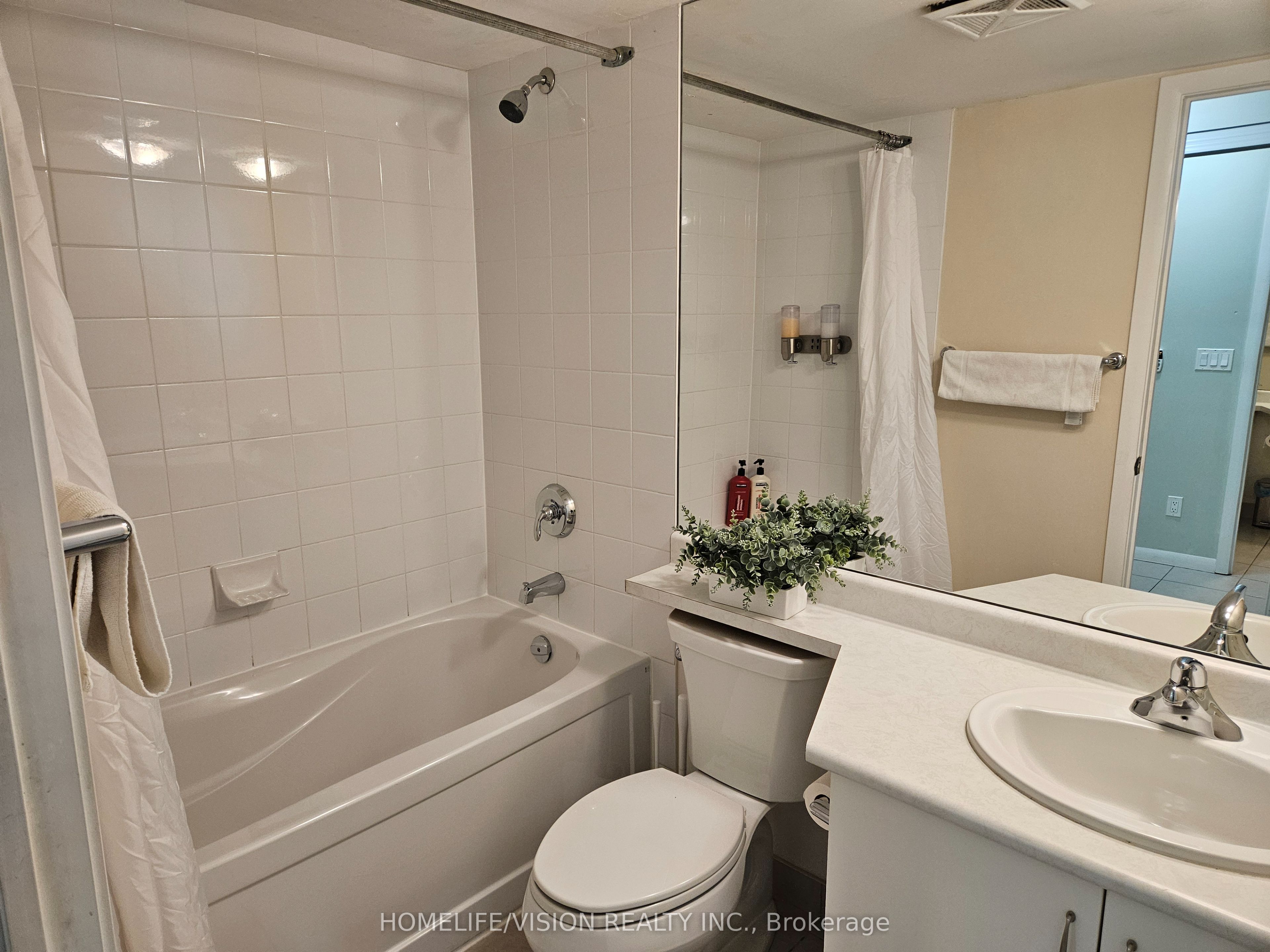 Additional image 5 of 1258-209 Fort York Boulevard, Toronto, ON, M5V 4A1