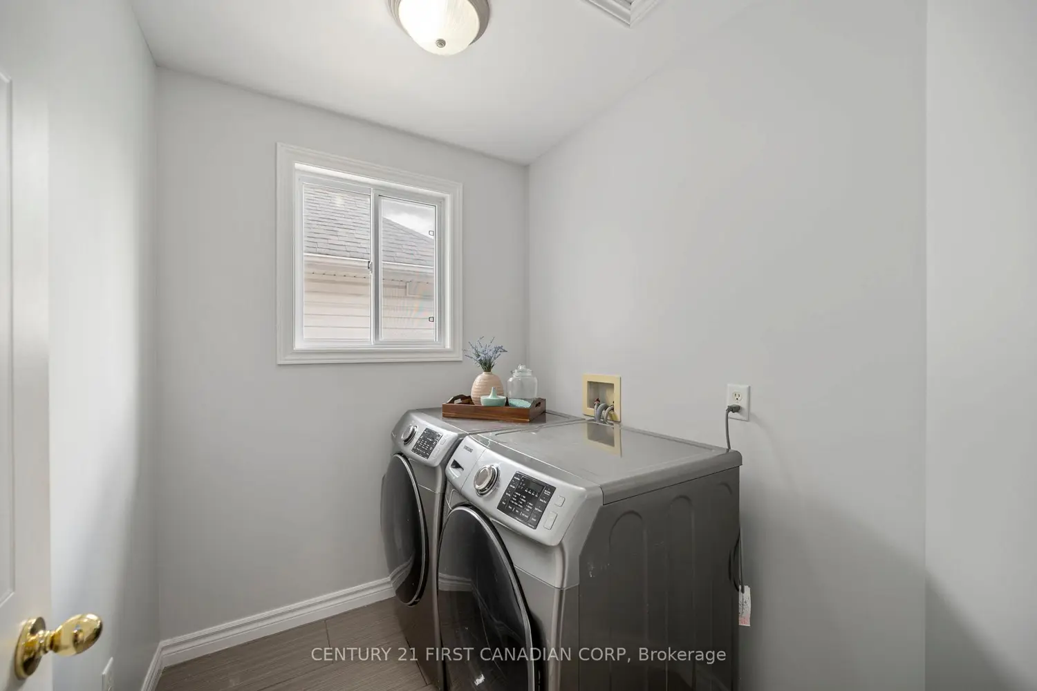 Additional image 10 of 812 Sandcherry Street