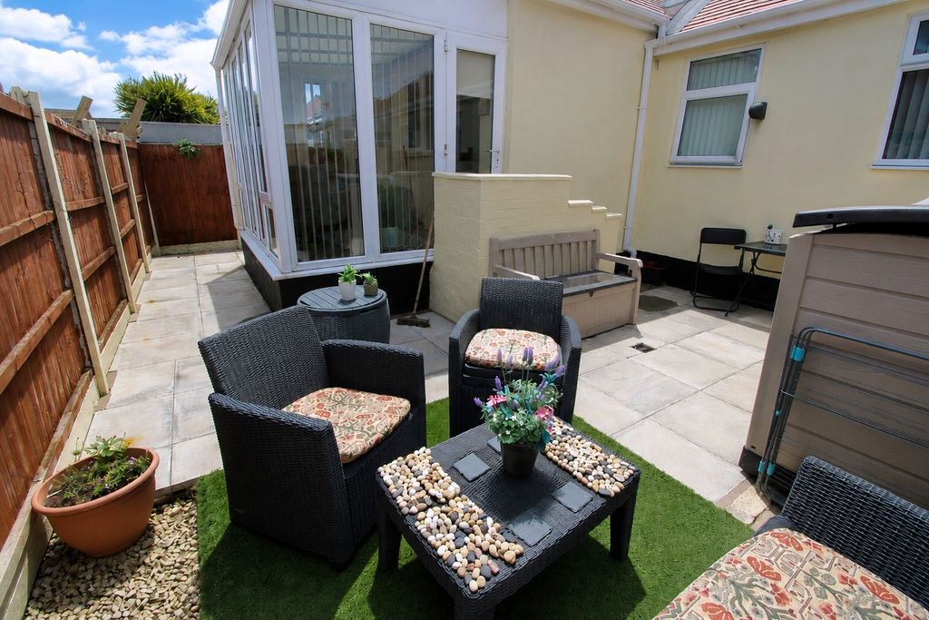 Additional image 15 of 2 bed bungalow for saleArnold Gardens, Kinmel Bay LL18