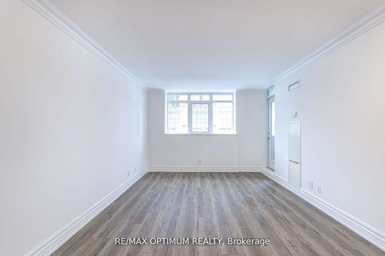 185 Legion Road 416 photo 5