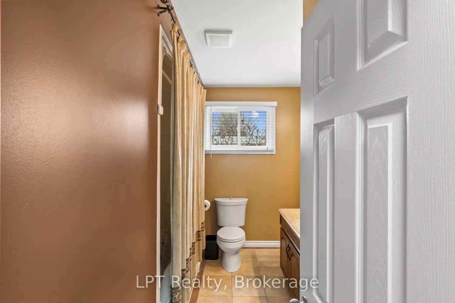 Additional image 6 of 519 Rosmere Street