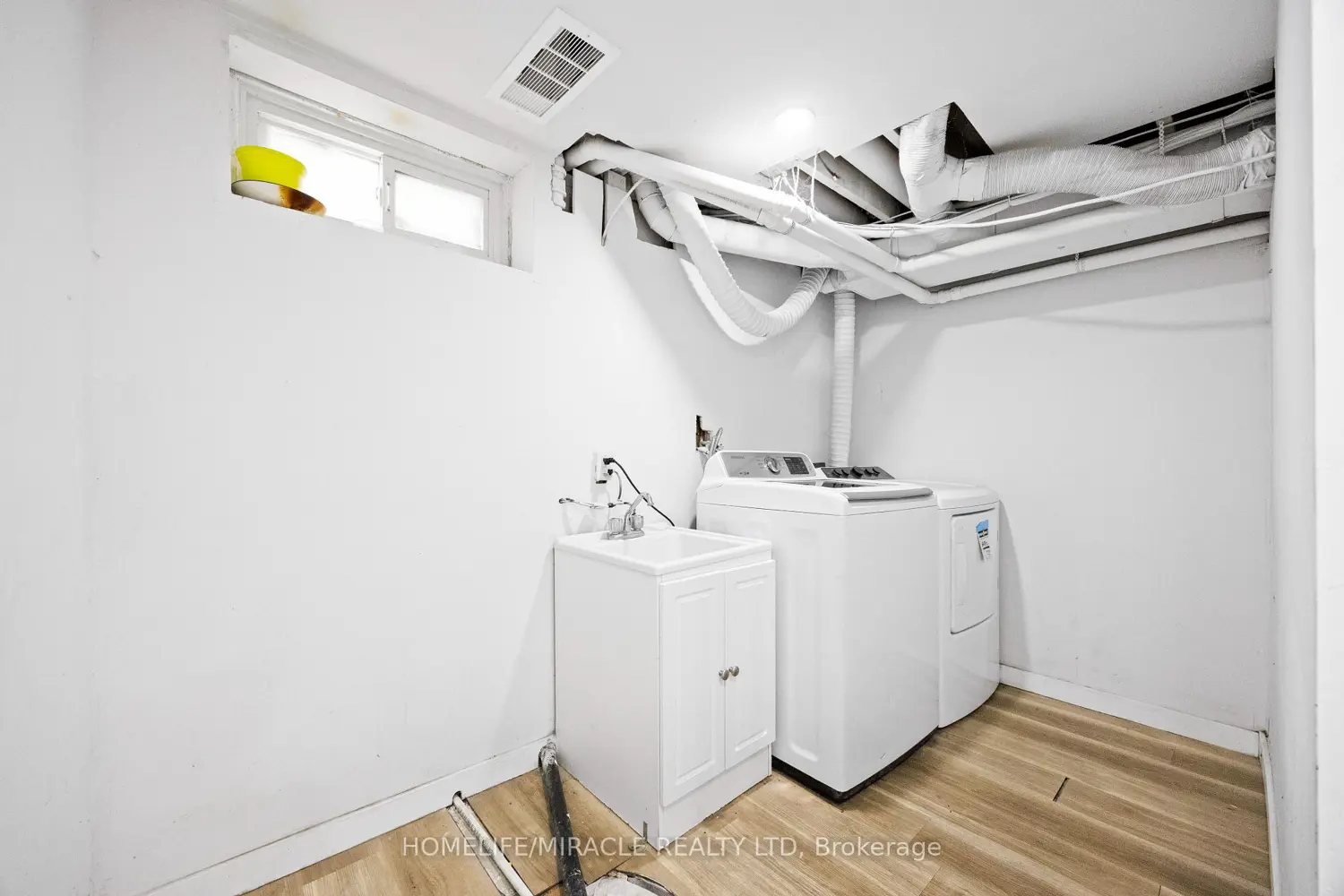 Additional image 11 of 1250 Jalna Boulevard 8