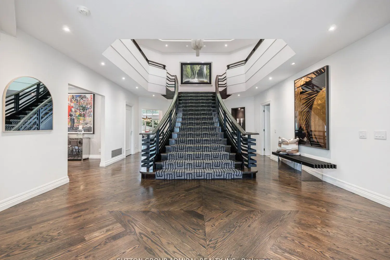 50 Renaissance Court