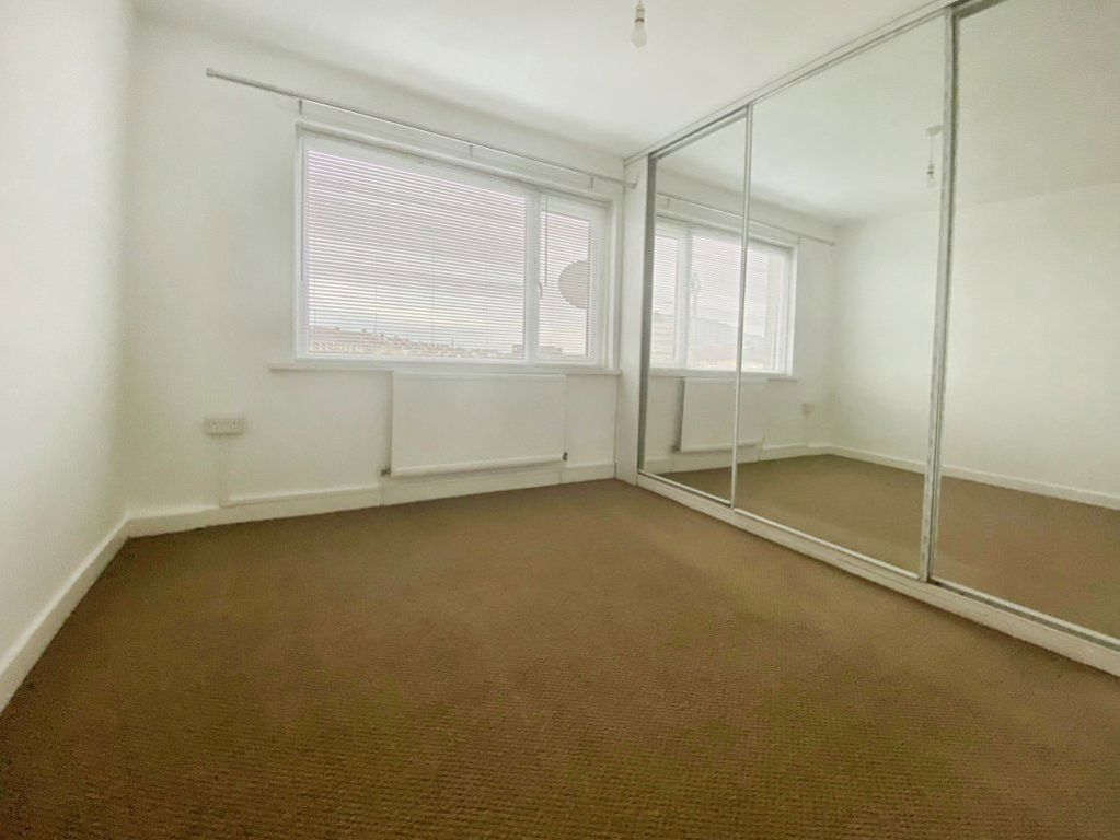Additional image 5 of 3 bed property to rentGolden Avenue, Sandfields, Port Talbot SA12