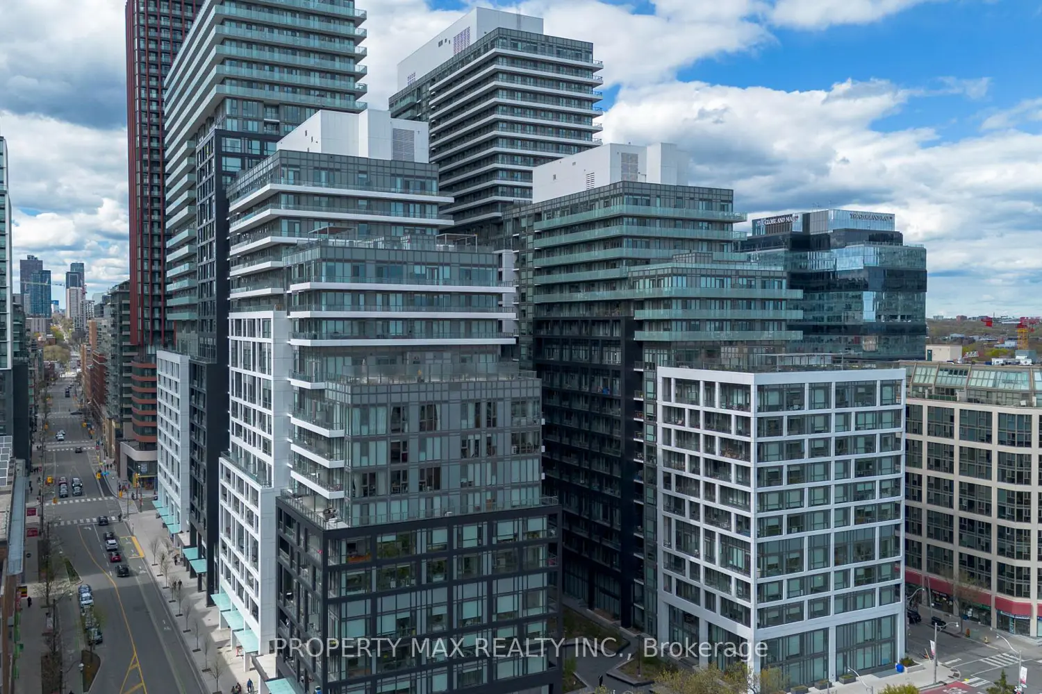 70 Princess Street 403