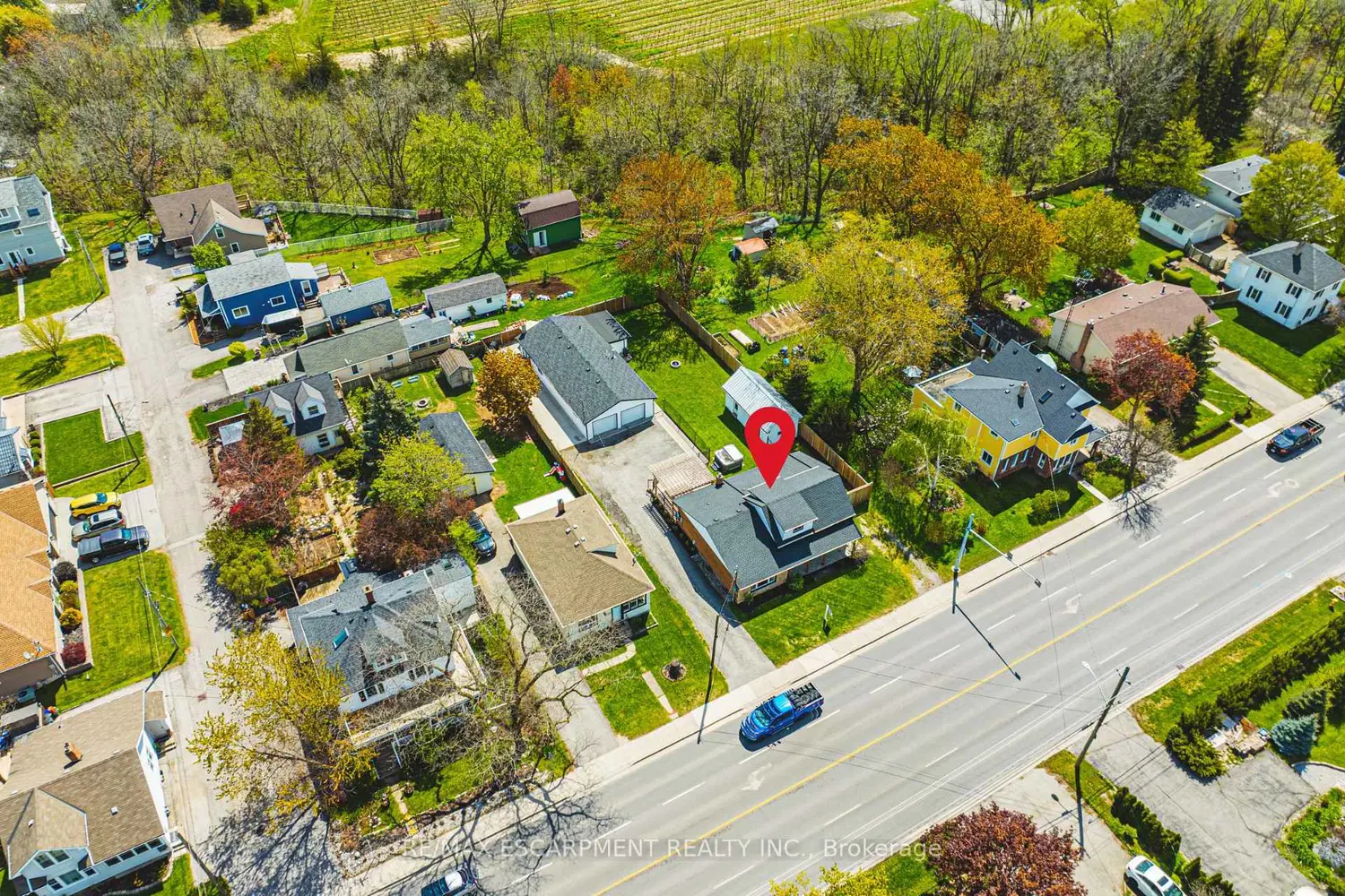 Additional image 3 of 3865 Victoria Avenue