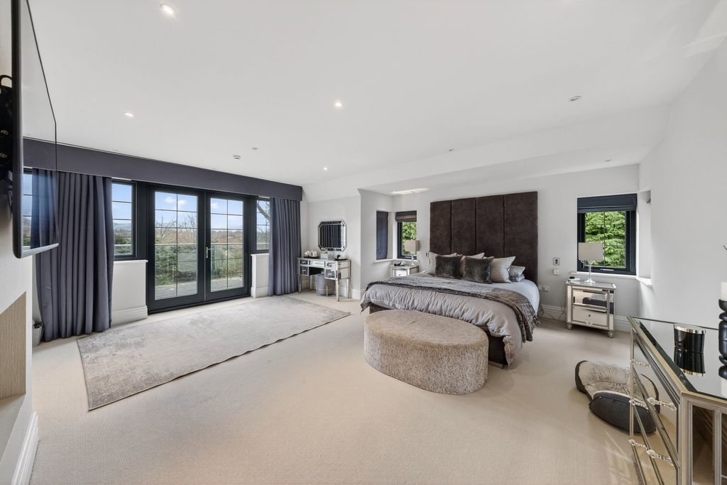 Additional image 26 of 6 bed detached house for saleSquirrels Chase, Prestbury, Macclesfield SK10